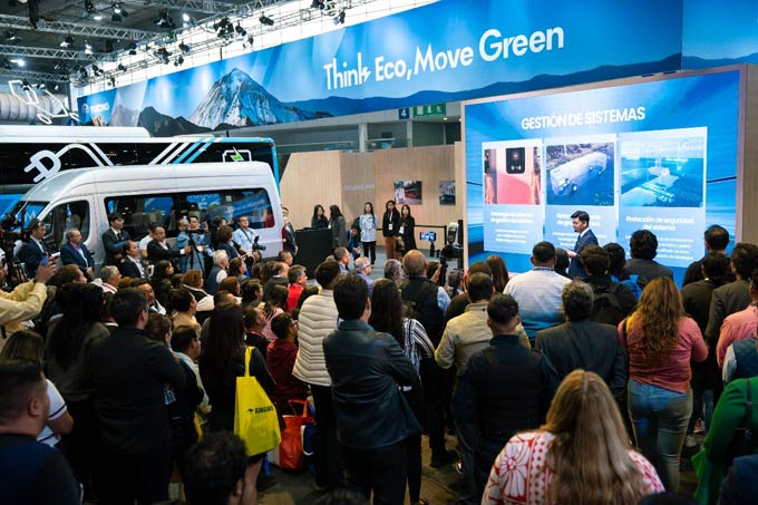 宇通在墨西哥客车展发布全品类公路车型，助力当地可持续出行