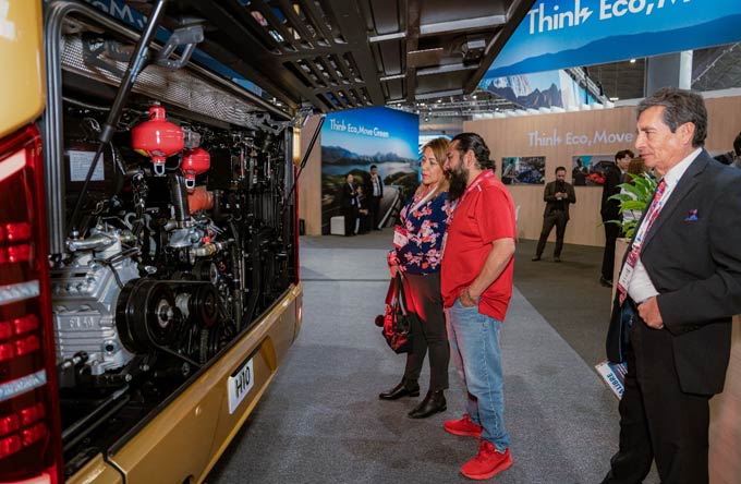 宇通在墨西哥客车展发布全品类公路车型，助力当地可持续出行