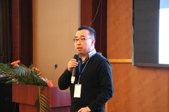 中汽协秘书长助理李邵华出席会议，并做行业相关解读