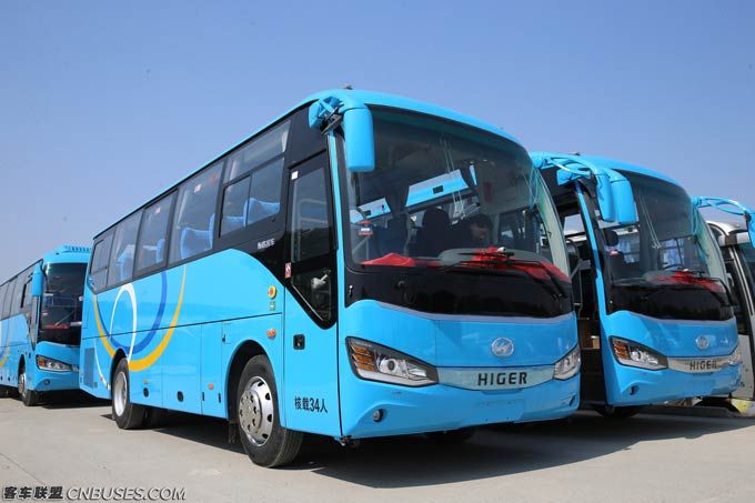 79岁老客户和他的海格客车