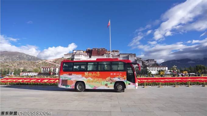 向西藏出发!乘着<font color=red>福田欧辉</font>“高原之星”畅游世界屋脊